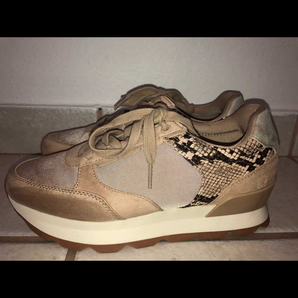COPY - Zara Sneakers